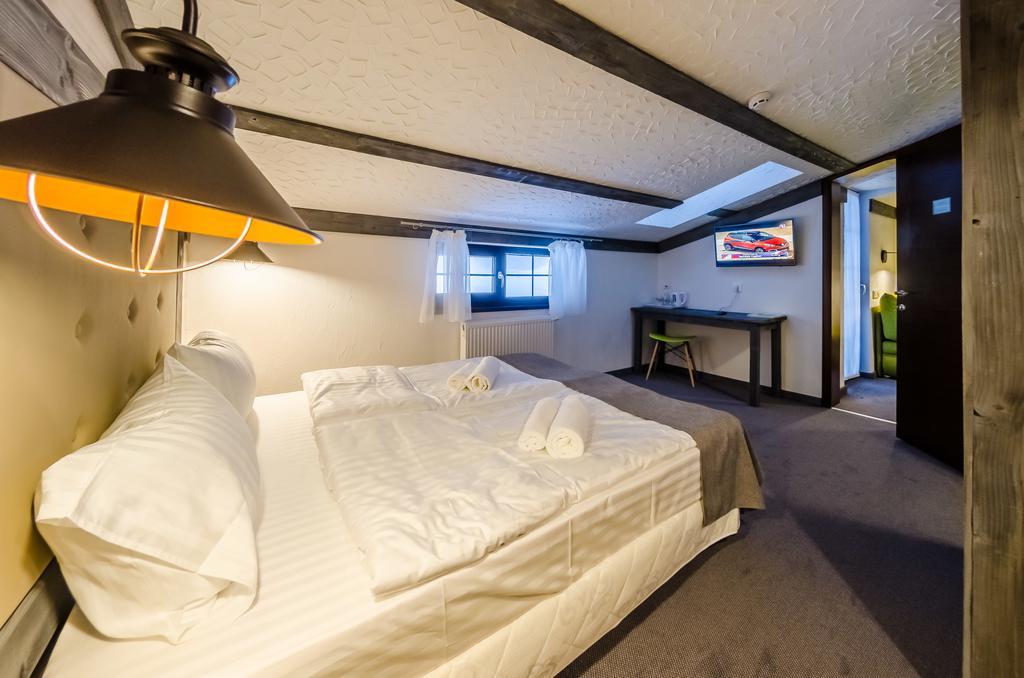 Chalet Crepdechine Hotel 부코벨 외부 사진